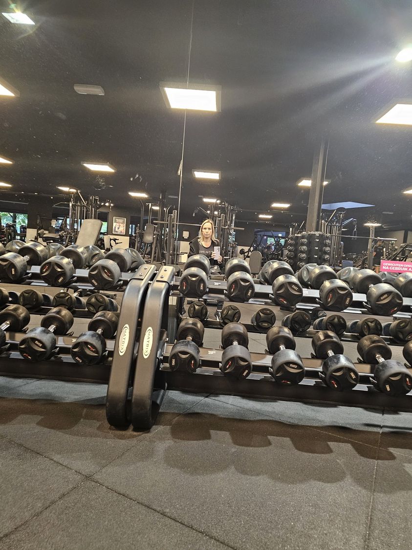 Wat heeft midden in de ochtend op de sportschool zijn i.p.v. supervroeg in de ochtend Wat heeft midden in de ochtend op de sportschool zijn i.p.v. supervroeg in de ochtend